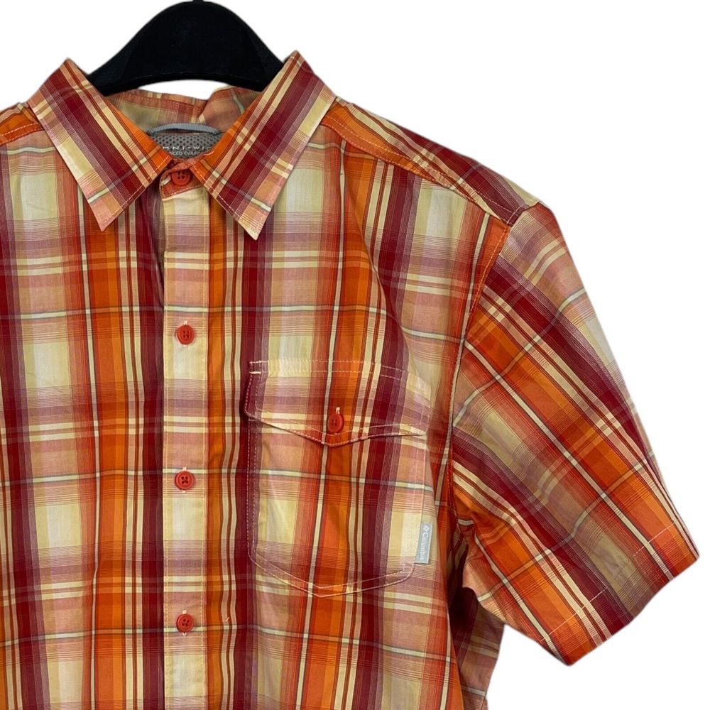 Columbia Omni-Wick Mens M Vented Quick Dry Short Sleeve Button Up Orange Plaid